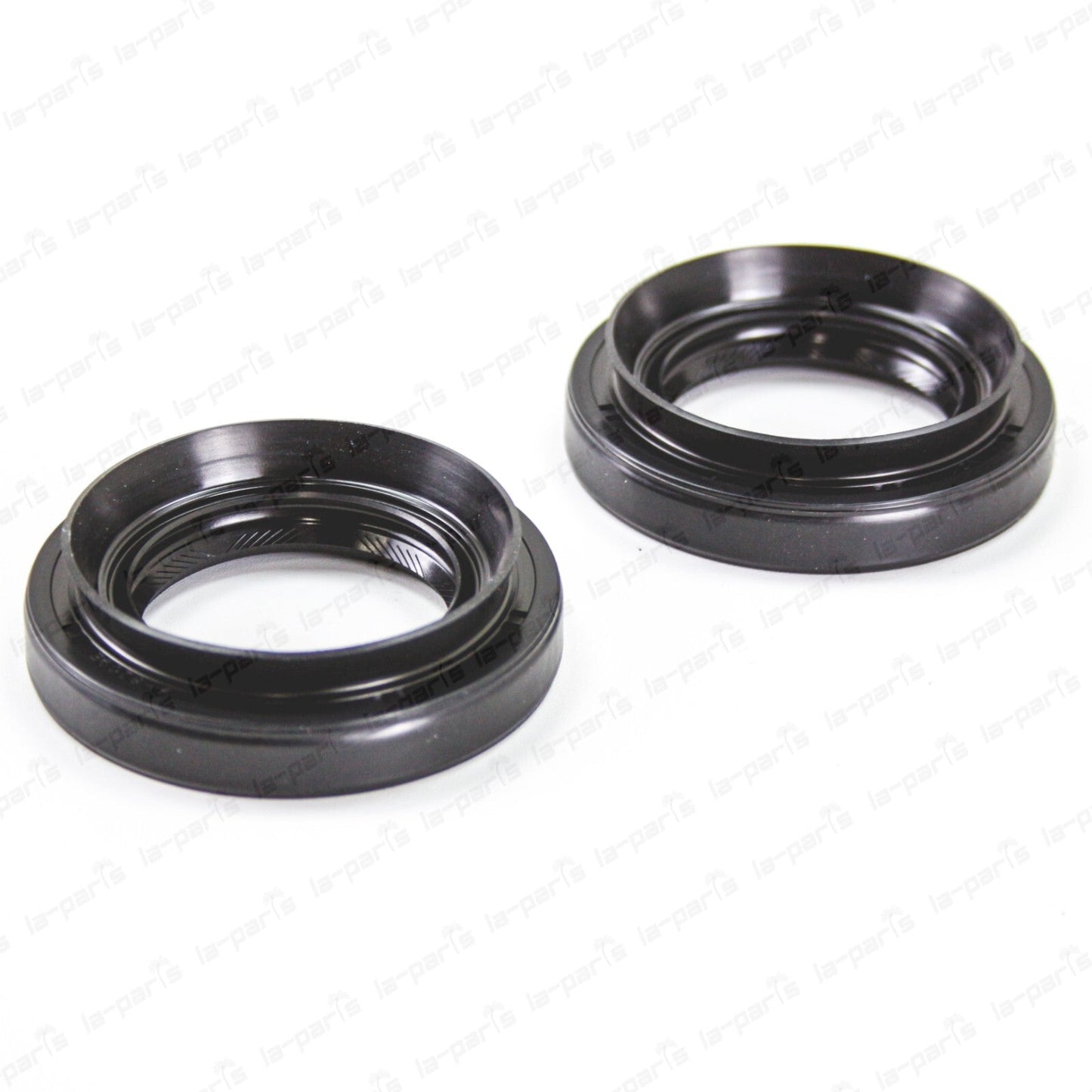 New Genuine Toyota Lexus 06-09 IS250 Rear Differential Axle Shaft Oil Seal PAIR