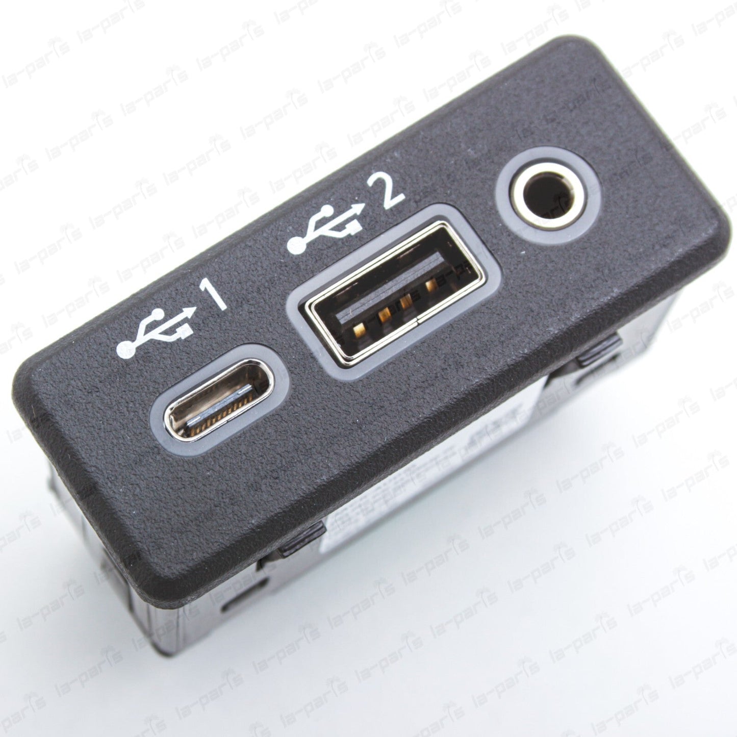 Genuine Nissan 18-20 Murano Infiniti Q50 Auxiliary Audio Jack USB 28023-6HL0A