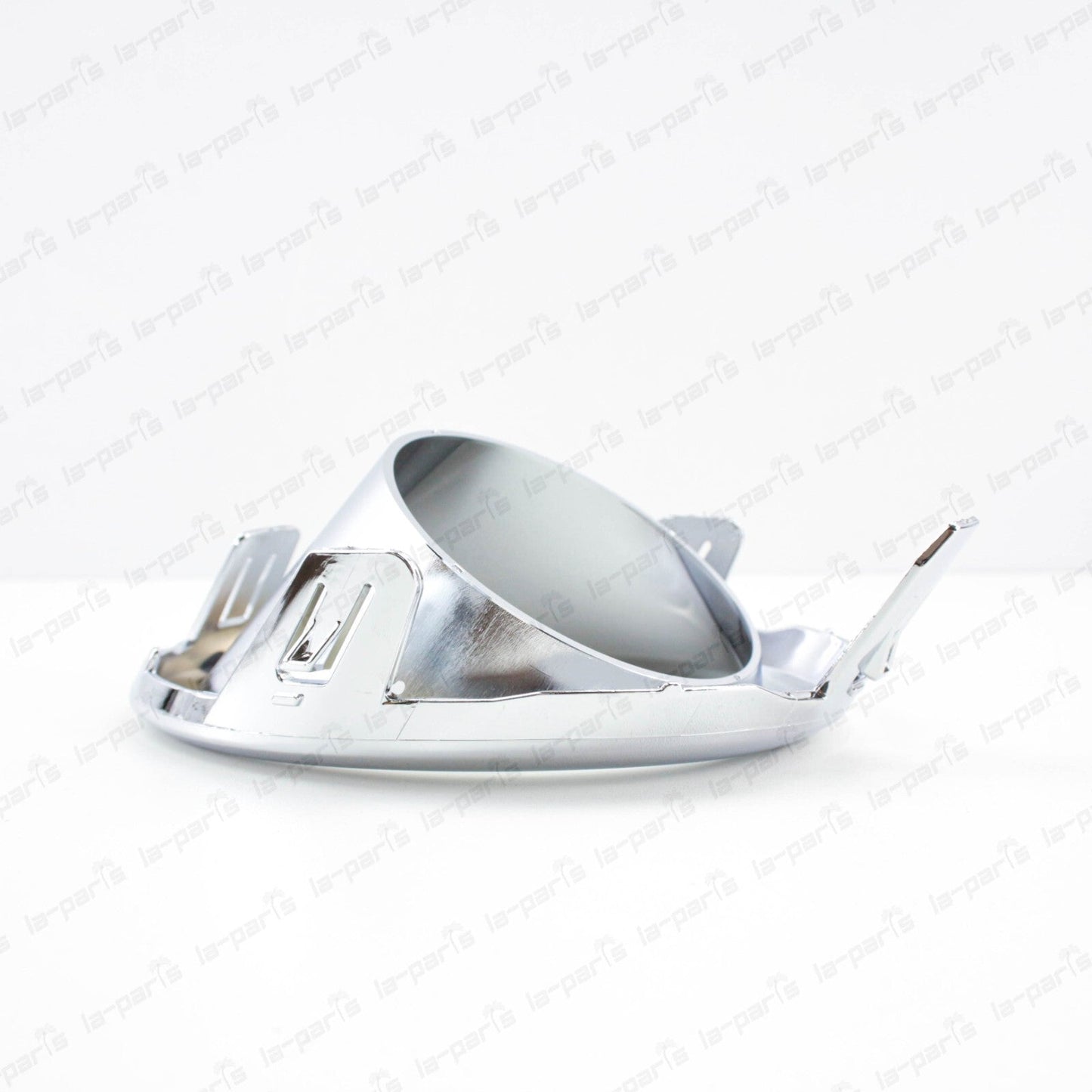 NEW GENUINE 11-15 INFINITI QX56 QX80 CHROME RH FOG LIGHT BEZEL 62256-1LA0A