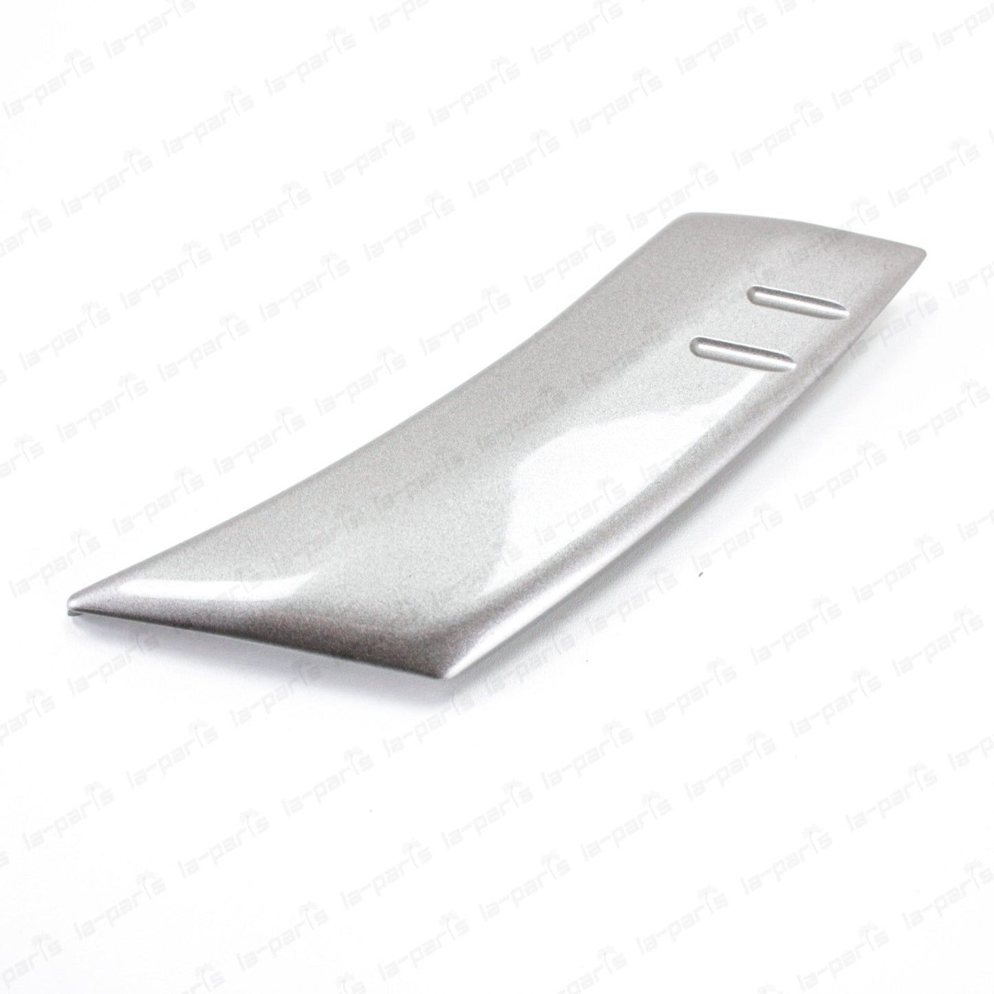 New Genuine Toyota LC100 LX470 Driver Side Rear Arch Molding 75744-60010-E1