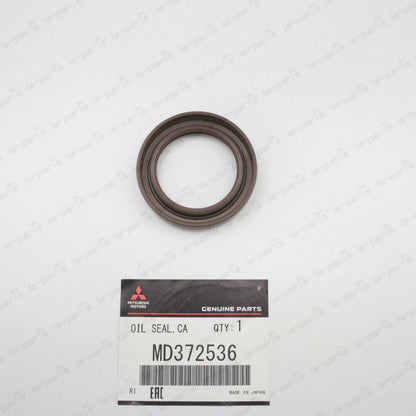 New Genuine OEM Mitsubishi Camshaft Oil Seal MD372536 Qty:1