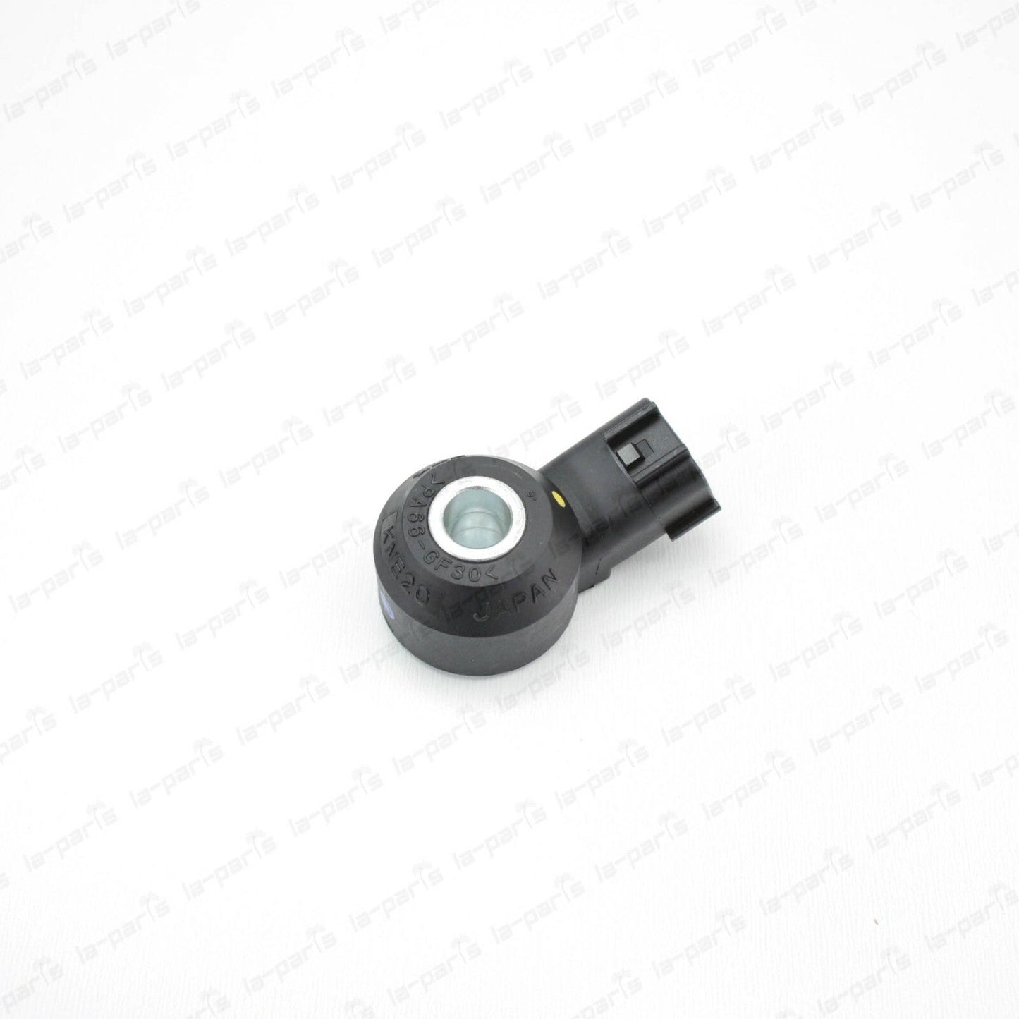 NEW GENUINE NISSAN INFINITI ENGINE KNOCK SENSOR 22060-2A000