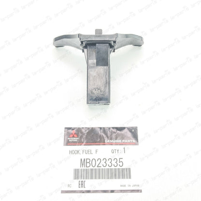 New Genuine Mitsubishi Eclipse Montero Sport Mirage Fuel Gas Door Latch Hook