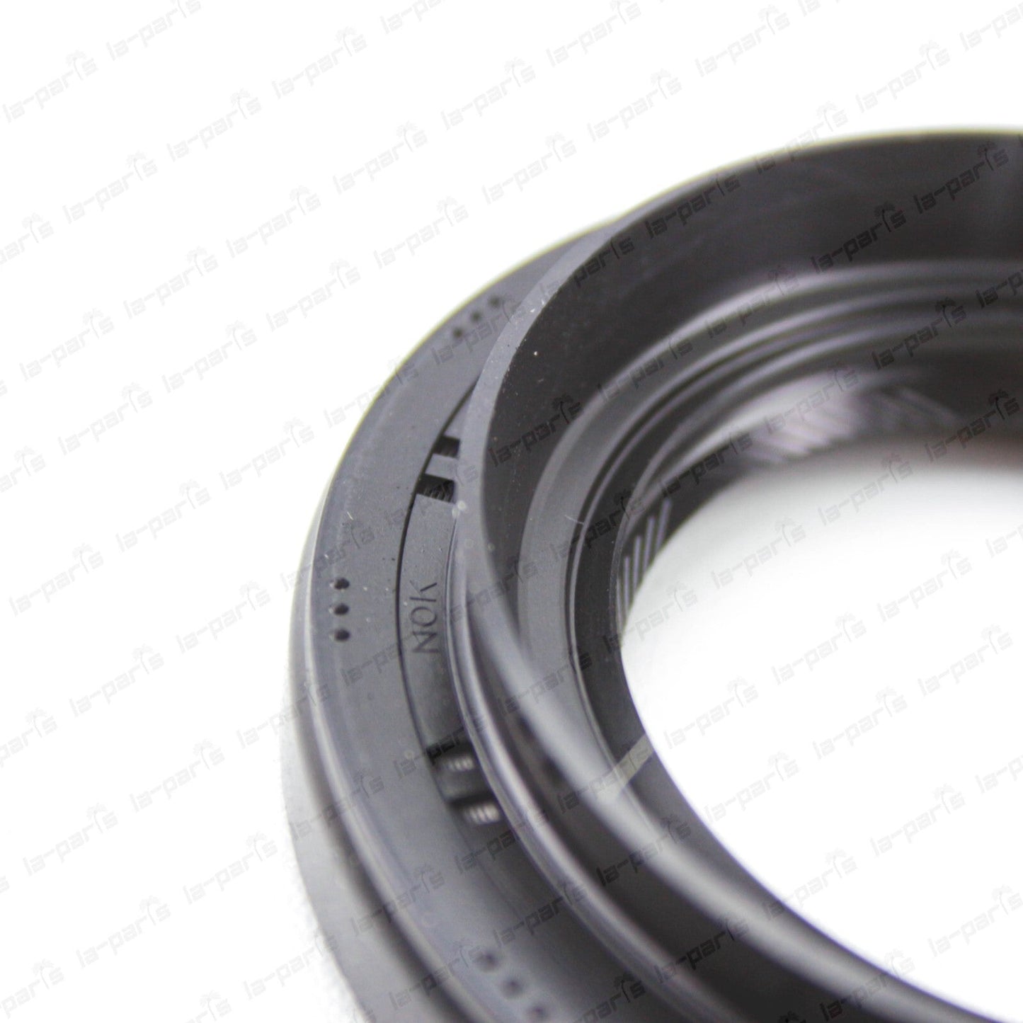 New Genuine Toyota Drive Stub Axle Shaft Oil Seal Rear Left / Right 90311-43009