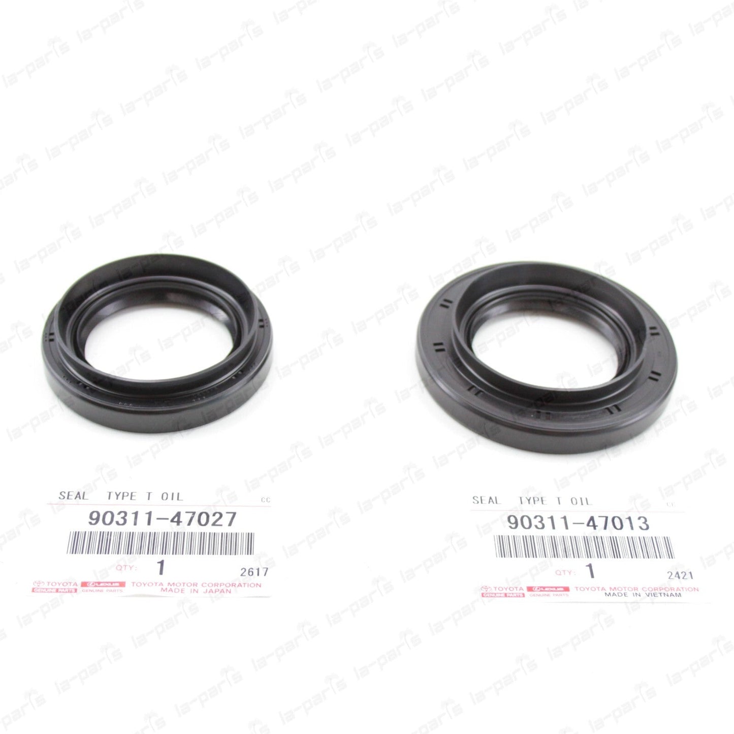 GENUINE TOYOTA 4RUNNER LEXUS LX570 FRONT DRIVE AXLE SHAFT OIL SEAL SET LH & RH