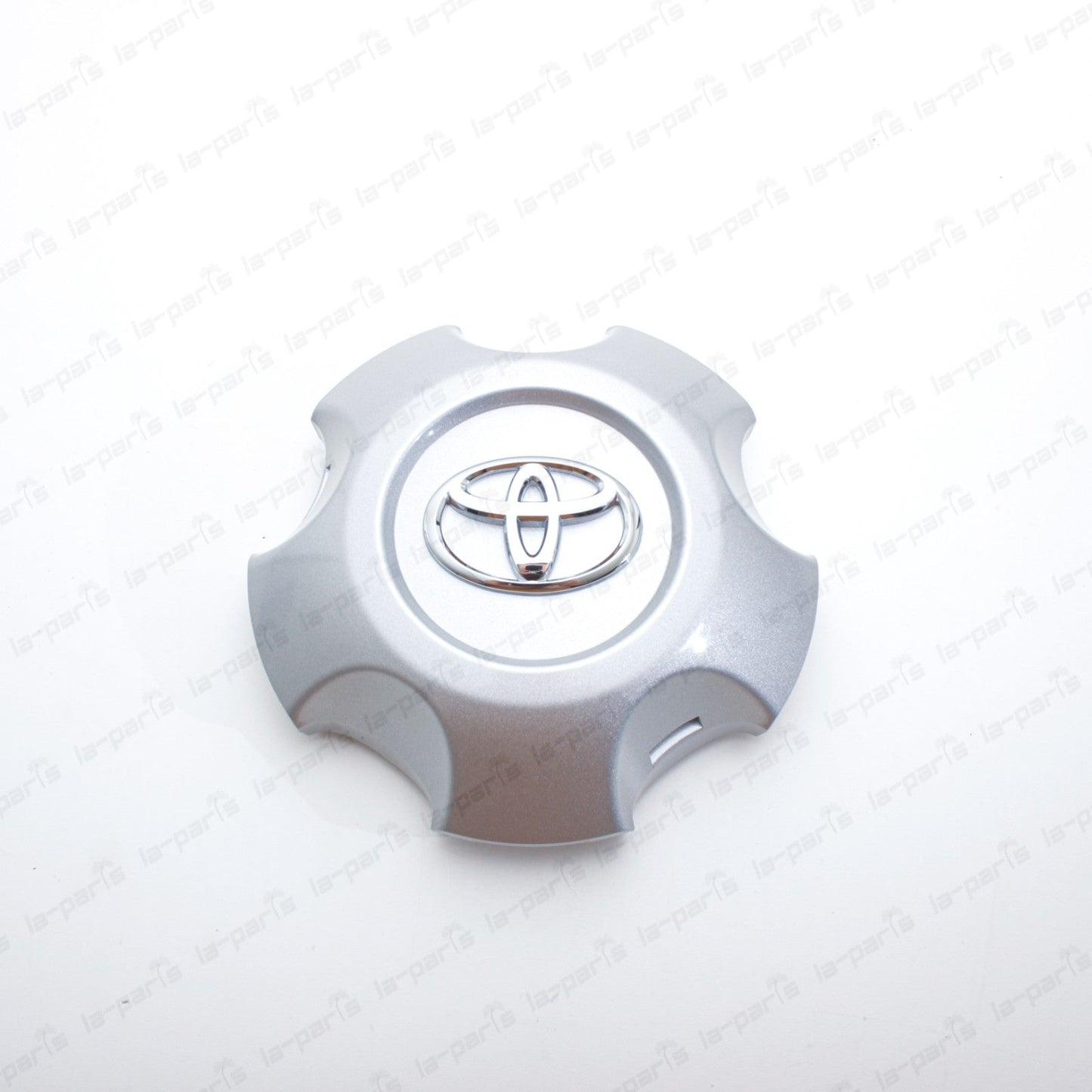 New Genuine OEM Toyota 08-16 Land Cruiser URJ200 Wheel Center Cap 4260B-60030