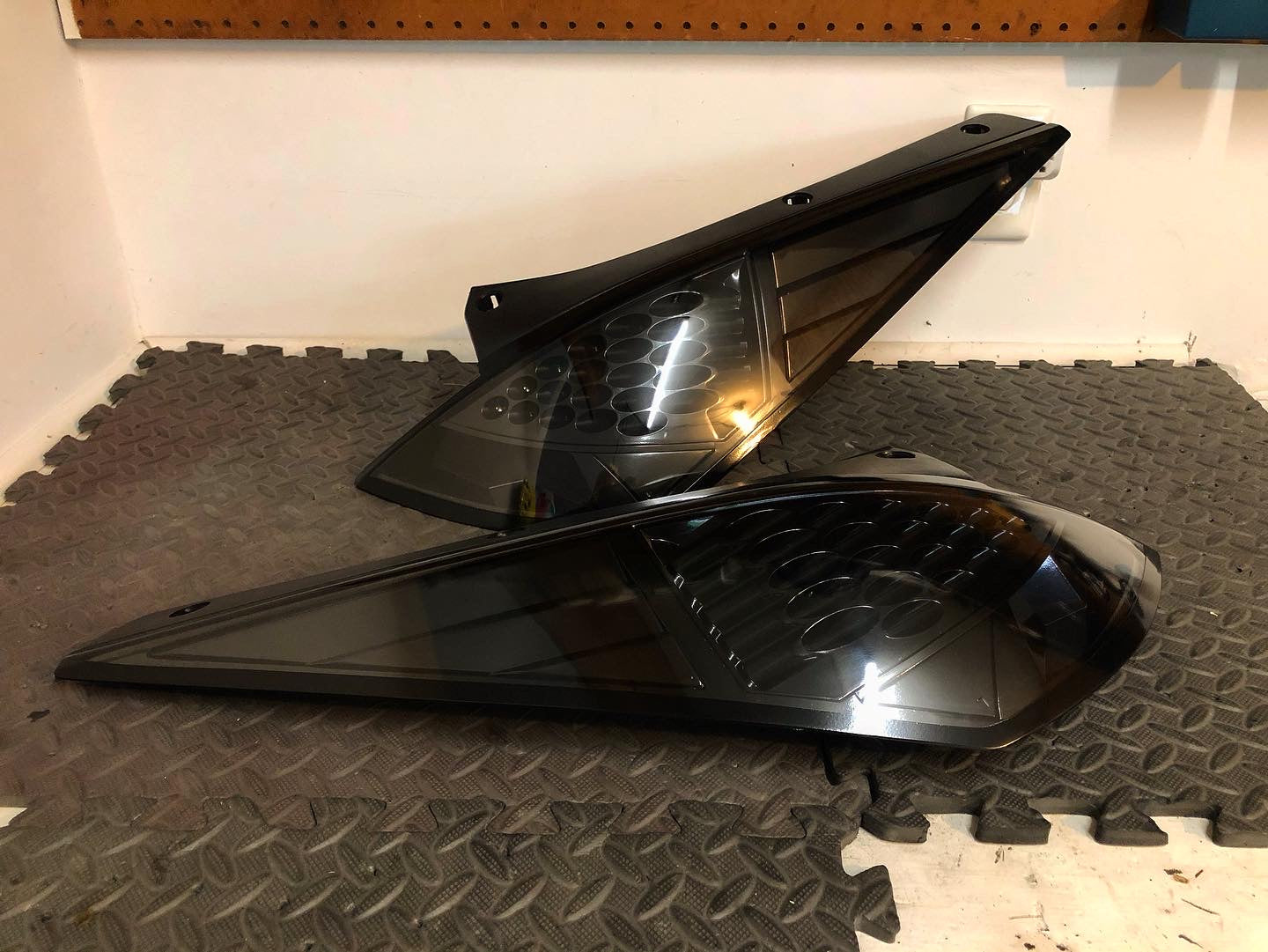 NTXGlow All Black Housing Tail Lights (Nissan 350Z)