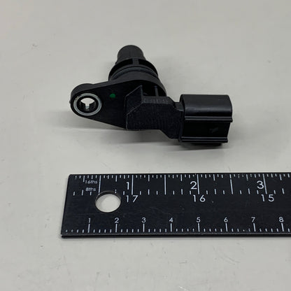 DENSO Engine Camshaft Position Sensor 196-6001