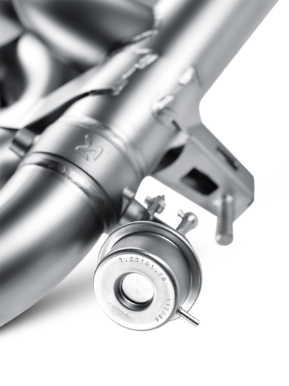 Akrapovic 10-14 AMG SLS Coupe/Roadster Evolution Line Cat Back (Titanium) w/ Carbon Tips S-MESLSAMG/1