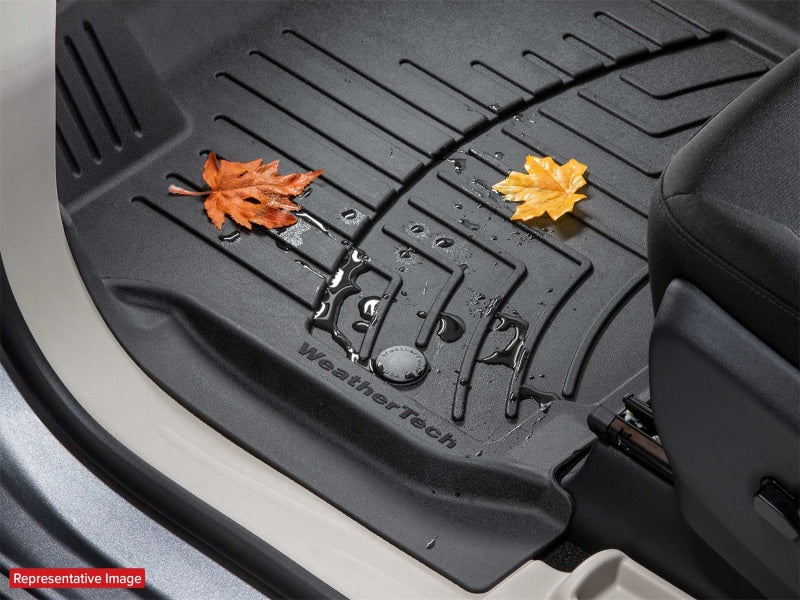 WeatherTech 15-19 Chevrolet Silverado 1st Row Front FloorLiner HP - Black