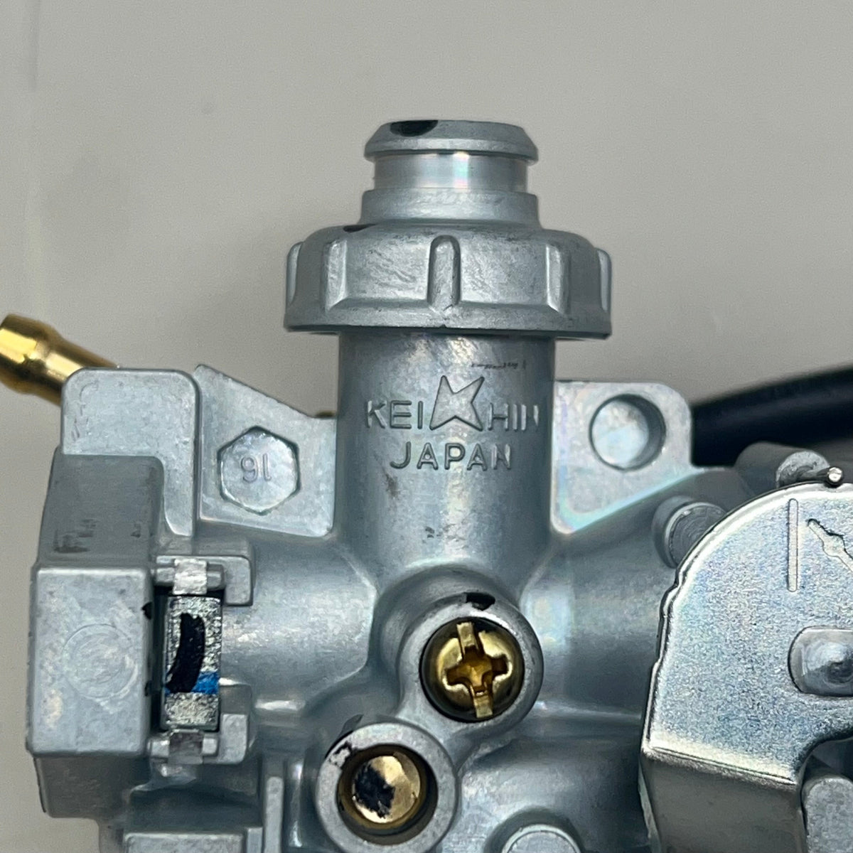HONDA Carburetor For CRF50F Bikes Genuine OEM 16100-GEL-A42