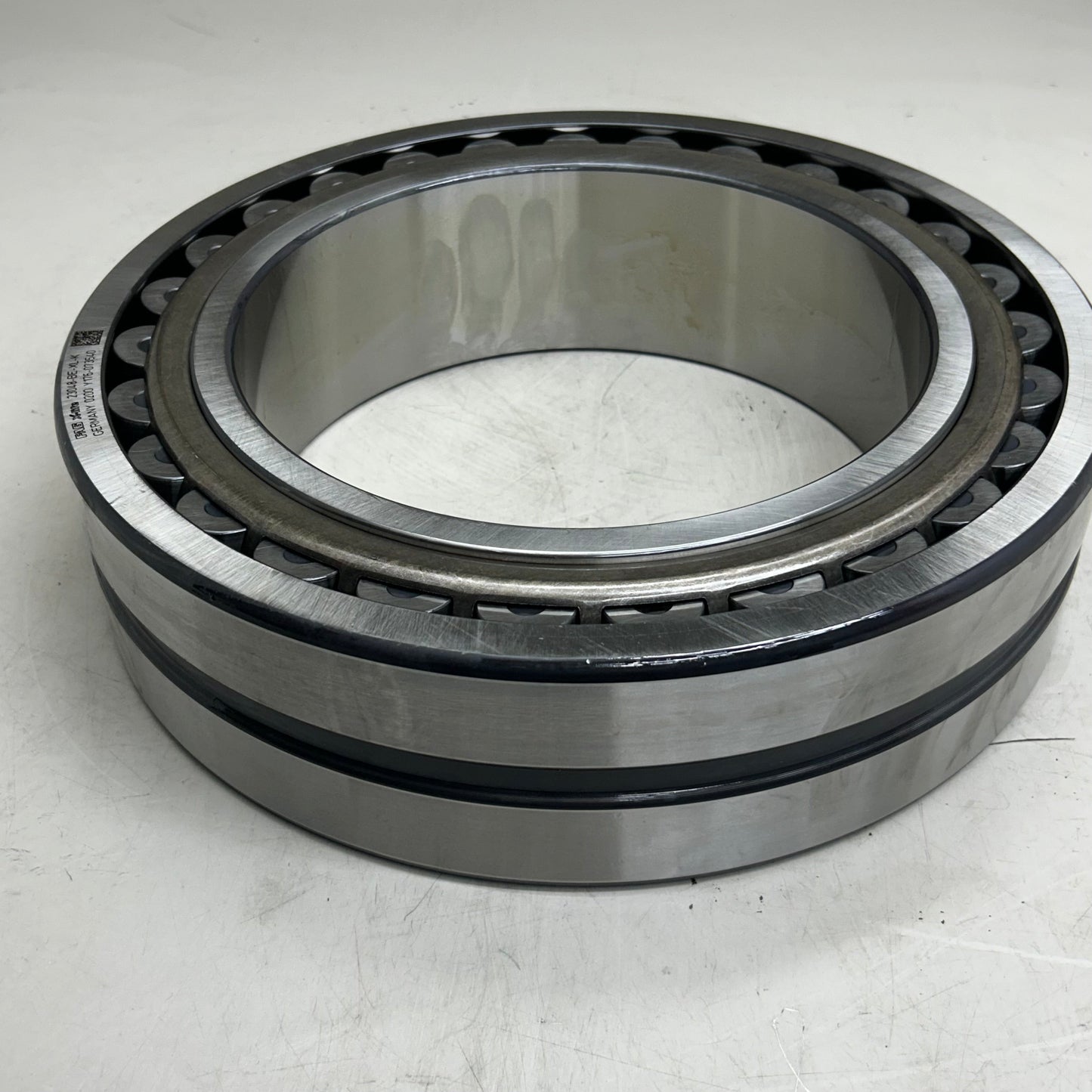 DODGE SAFS Series Spherical Roller Bearing  8-7/16" to 9" Chrome 422031 (distressed/ Damaged Packaging))