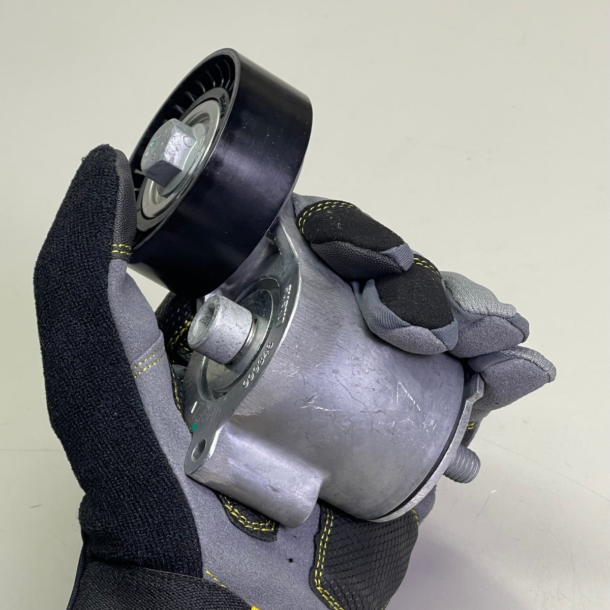 MURRAY Drive Belt Tensioner Heavy-Duty Thermoplastic for Audi Volkswagen 2335193