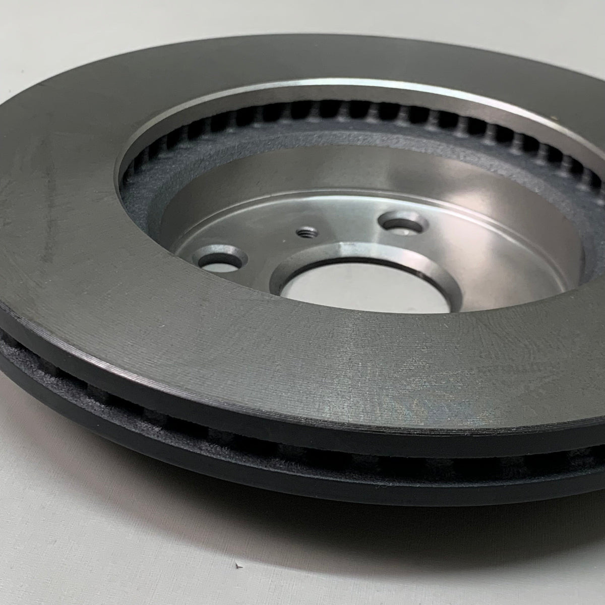 BECK ARNLEY Disc Brake Rotor for Toyota Prius C 1.5L L4 Full Hybrid EV-Gas 083-3028