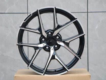 MB19 18x8.5 5x112 +38 66.6 Black Machined Face