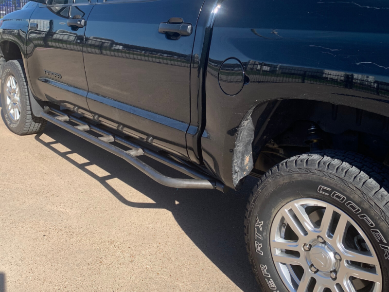 Cali Raised LED Cali Raised 14-21 Toyota Tundra Step Edition Rock Sliders- Kick Out / No Filler Plate / Powder Coat CR2776