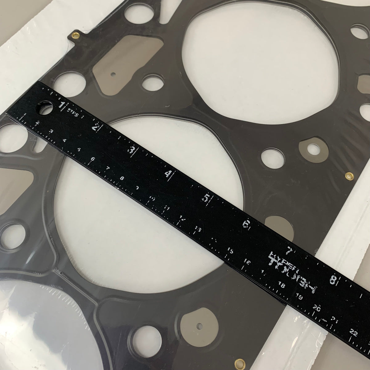 MAHLE Cylinder Head Gasket For Dodge Ram 54557A