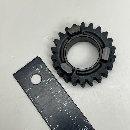 HONDA Mainshaft Fourth Gear Genuine OEM For Motorcycle 23461-HP1-600