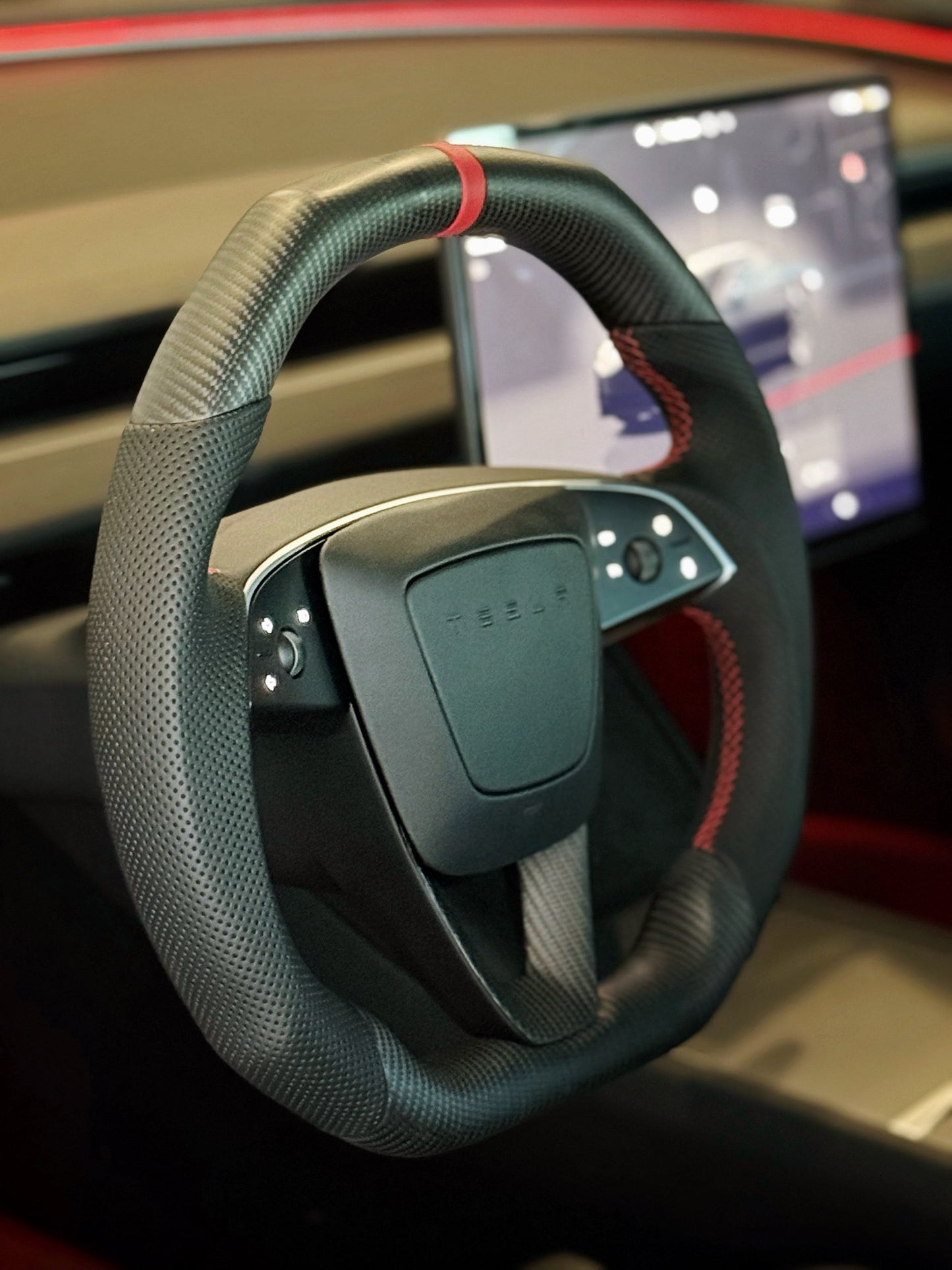 TESLA MODEL 3 HIGHLAND PERFORATED LEATHER FLAT BOTTOM SUPERNOVA DRY MATTE CARBON STEERING WHEEL