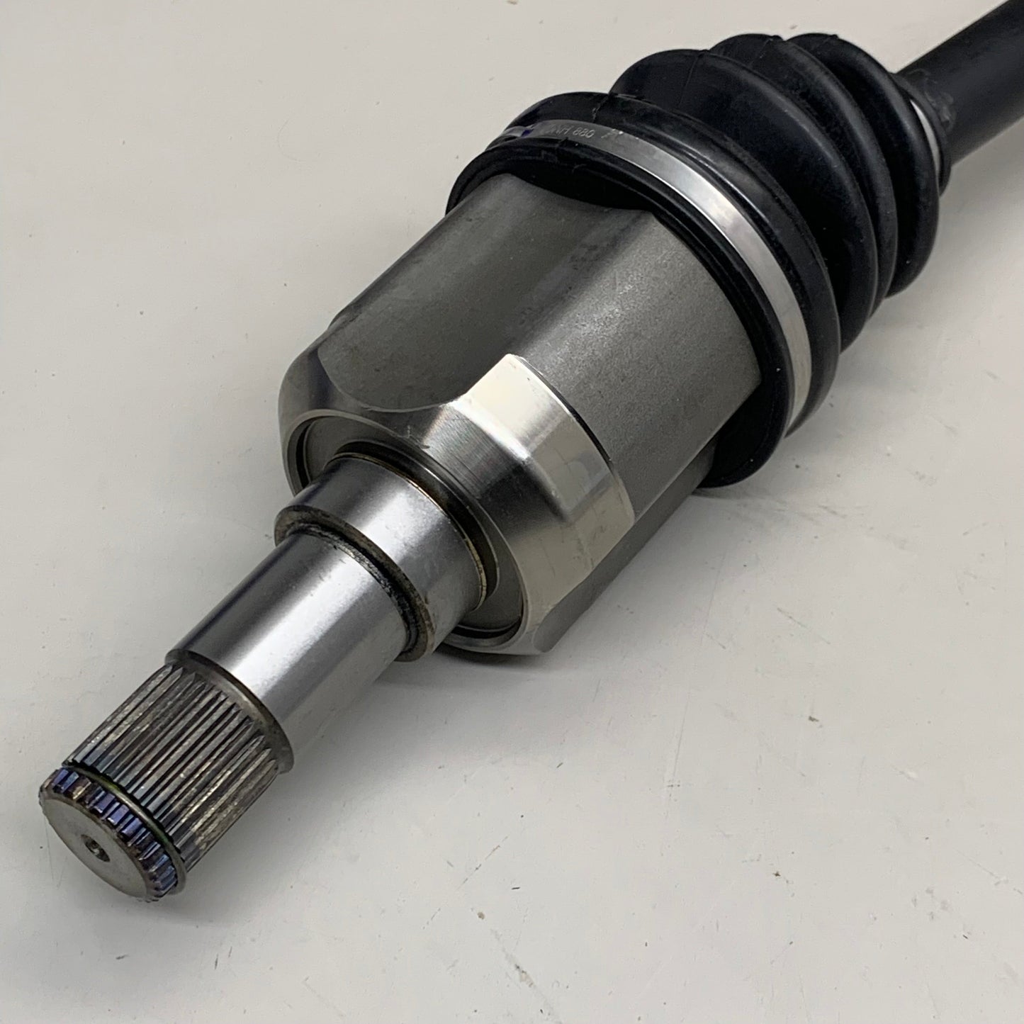 NAPA Premium CV Drive Axle Grooved 28 Spline 27.95" for Hyundai & Kia 94-3078