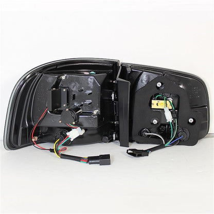Spyder Volkswagen Touareg 03-07 LED Tail Lights Black ALT-YD-VTOU04-LED-BK 5042699