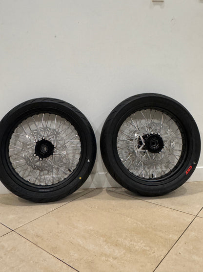 Surron Ultra Bee Supermotos Wheel Set (Ships Next Business Day)