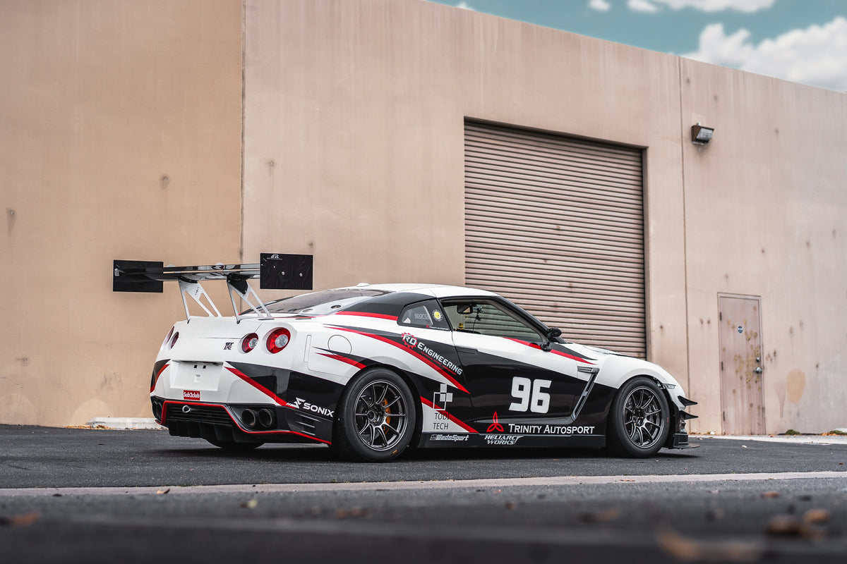 GT-1000 Carbon Fiber Wing (No Pedestals) - Universal Fitment