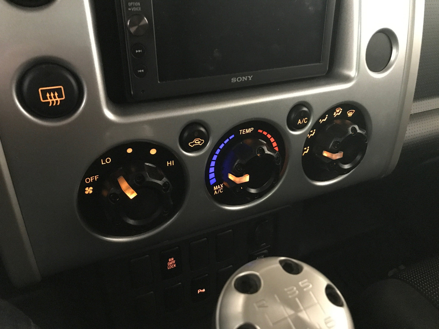 Climate Knobs (FJ Cruiser) - MAGMA