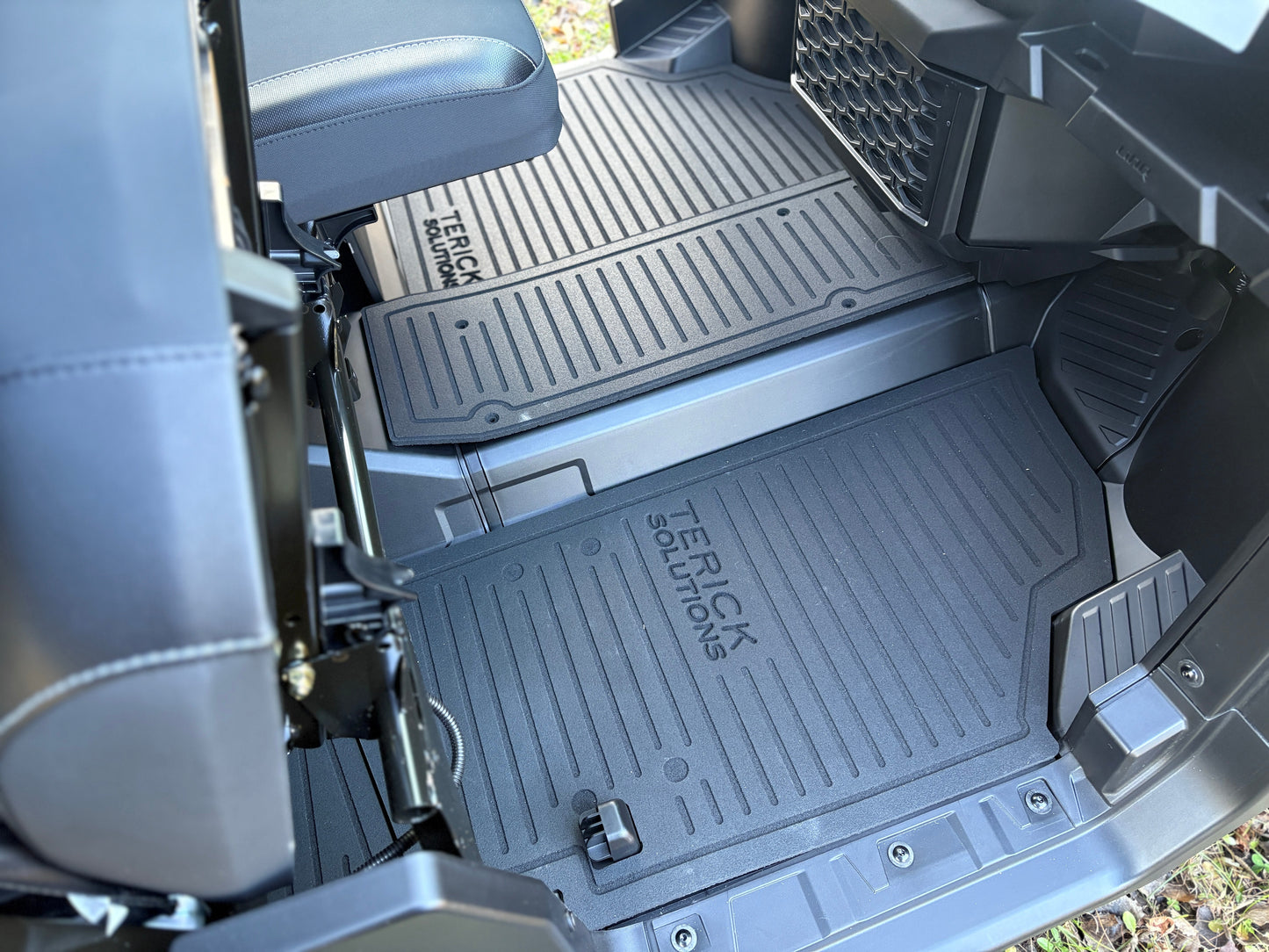Can-Am Defender *New HD11* Rubber Floor Mats