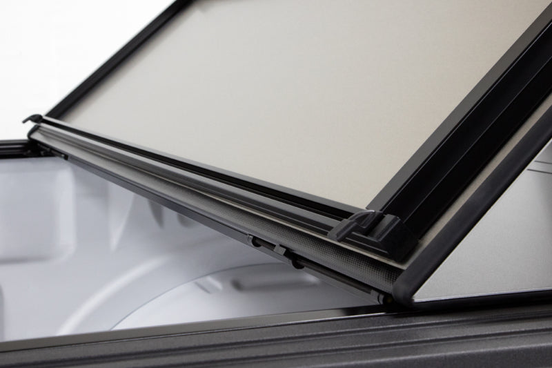 Access LOMAX Professional Series Tri-Fold Cover 15-19 Chevy Colorado 6ft Bed B0020049
