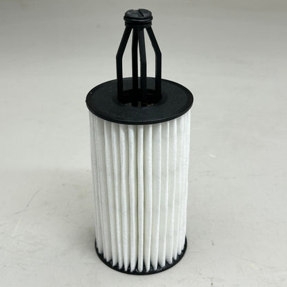 MAHLE Engine Oil Filter Replacement Part For Mercedes-Benz OX 814D
