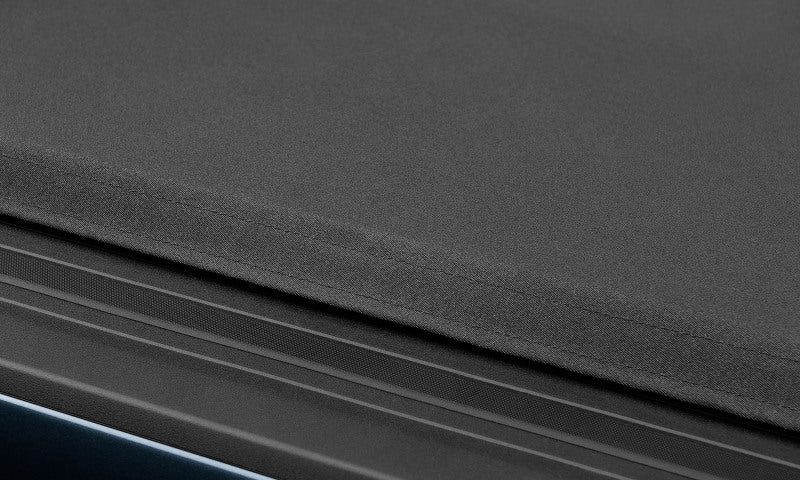 Lund 15-19 Sierra Silverado 2500/3500 (8ft. Bed) Genesis Elite Roll Up Tonneau Cover - Black