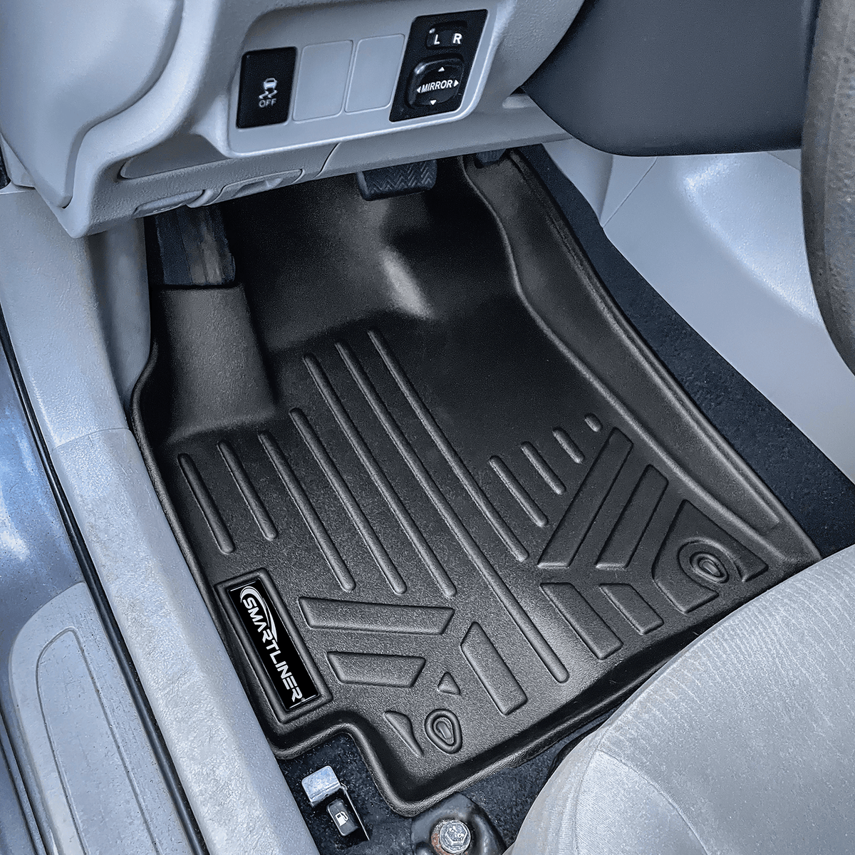 2009-2013 Toyota Corolla Floor Liners | SMARTLINER