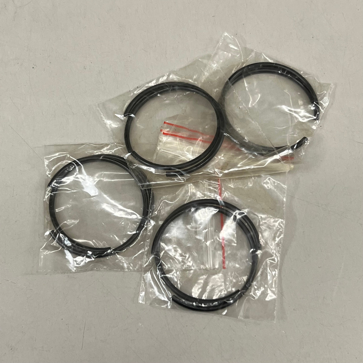 MAHLE GMC Piston W/Rings Replacement For Chevy  224-3708WR