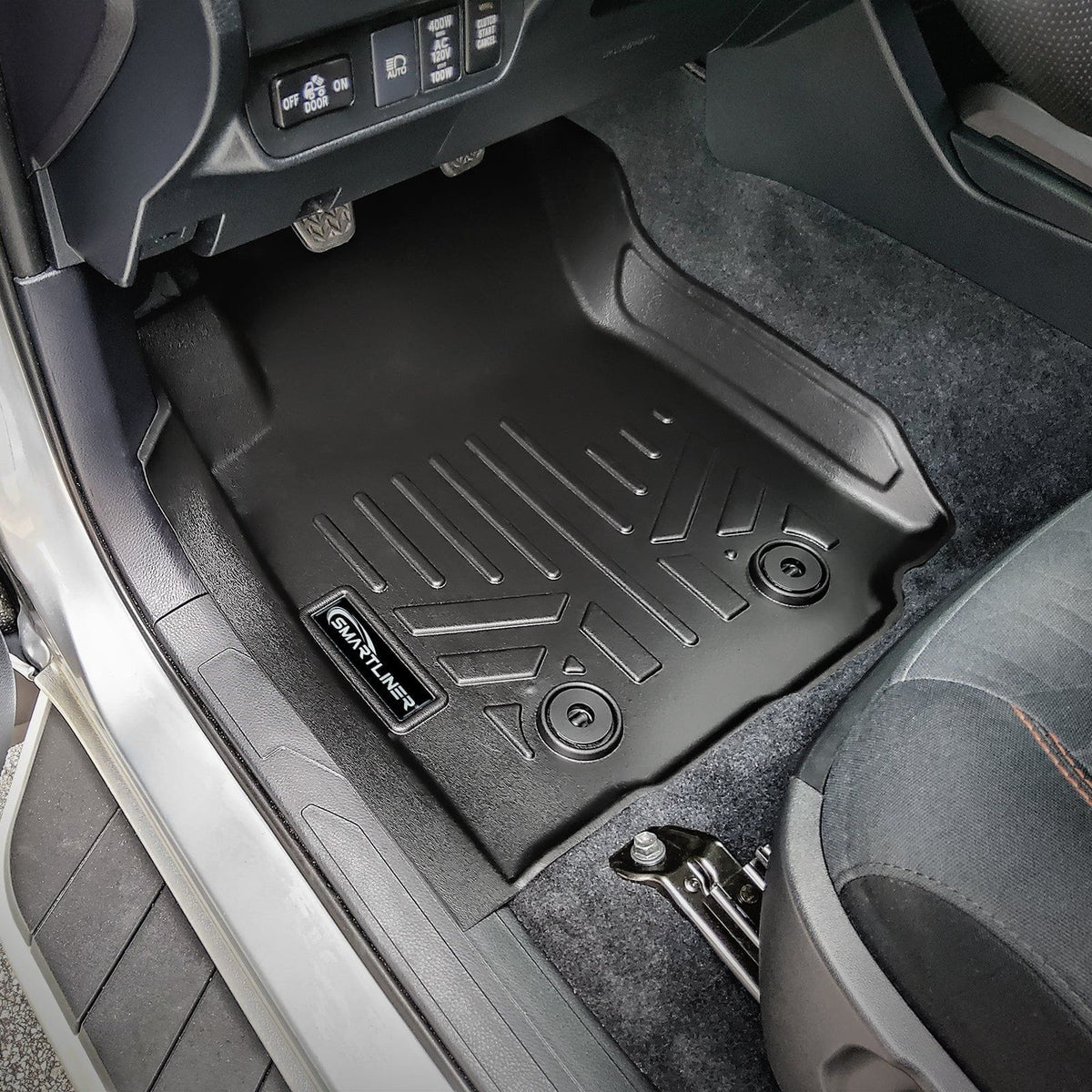 2018-2023 Toyota Tacoma Manual Floor Liners | Double Cab Models with Manual Transmission | SMARTLINER