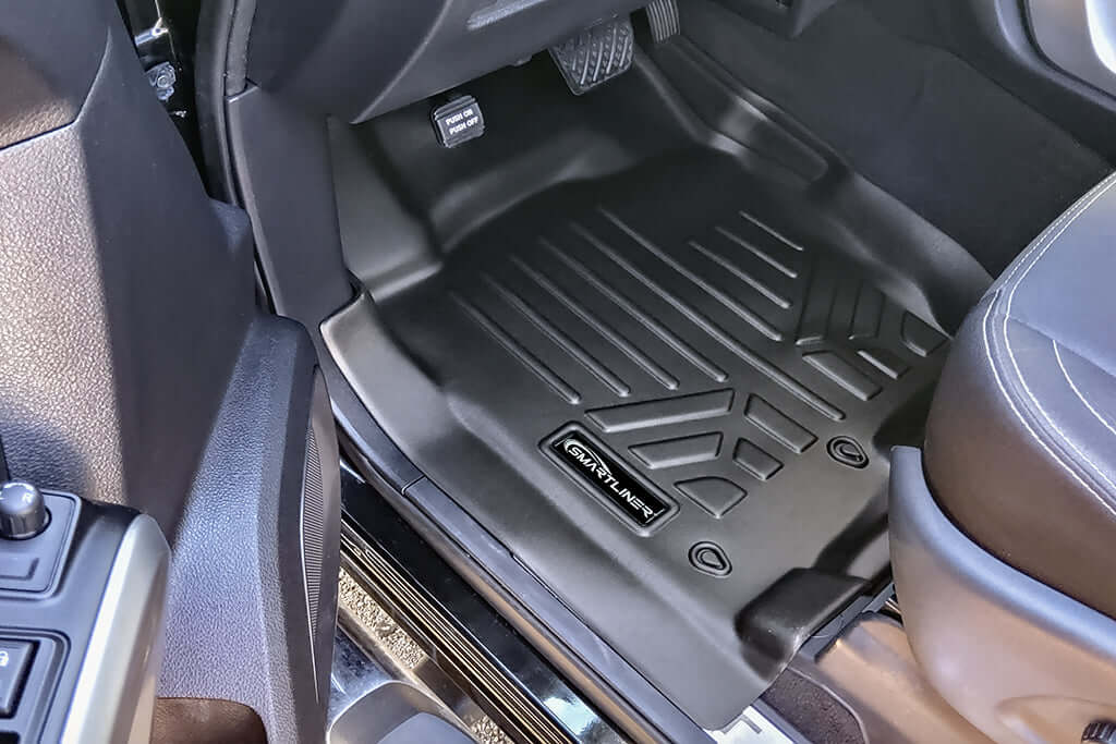 2017-2024 Nissan Titan Floor Liners | King Cab, Bucket Seats | SMARTLINER