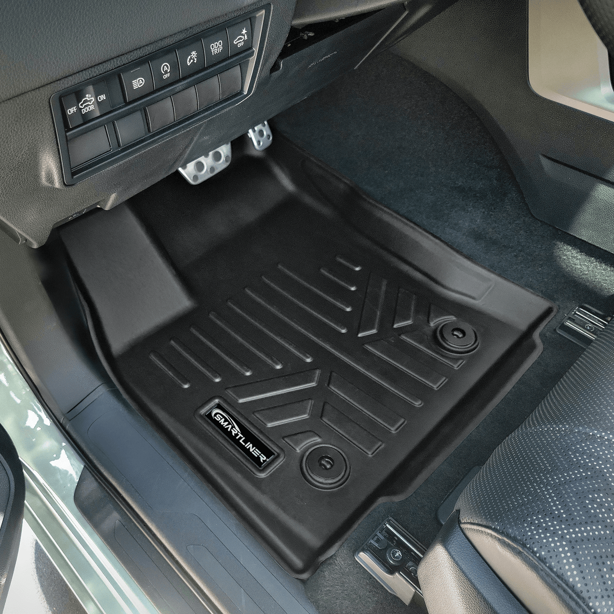 2022-2026 Toyota Tundra Floor Liners | Crew Max Models | SMARTLINER