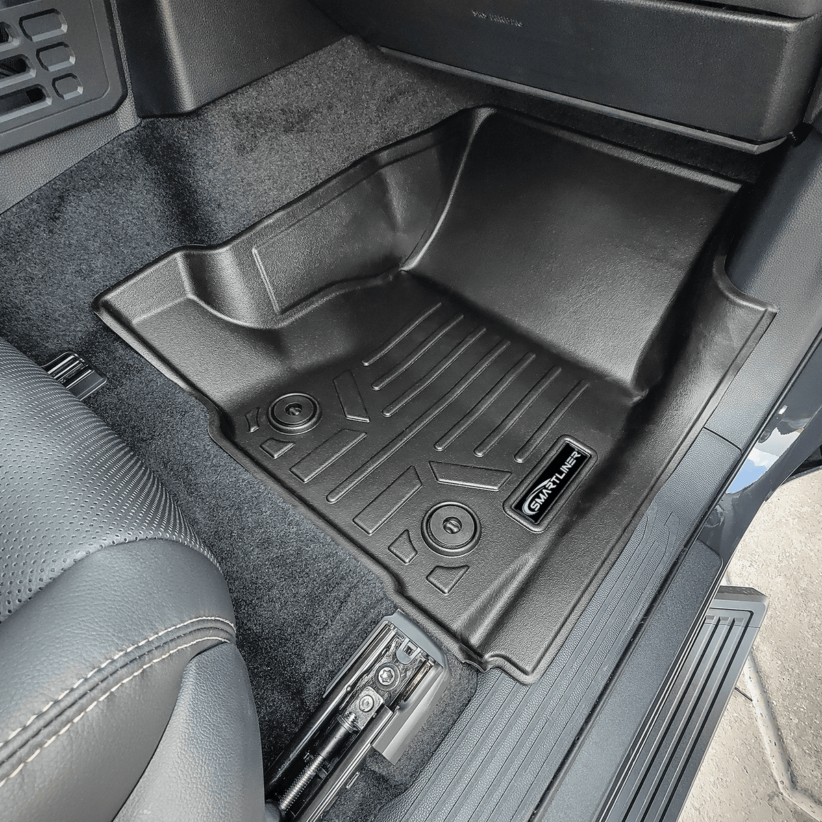 2024-2026 Toyota Tacoma Hybrid Floor Liners|Double Cab Models|SMARTLINER