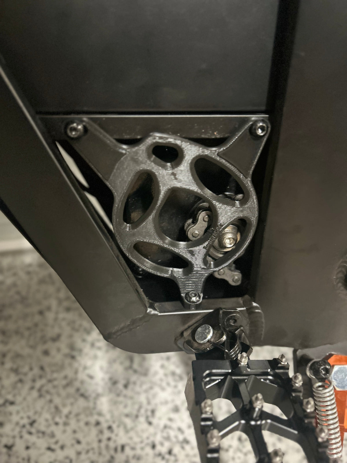 Tuttio Soleil 01 Motor Cover