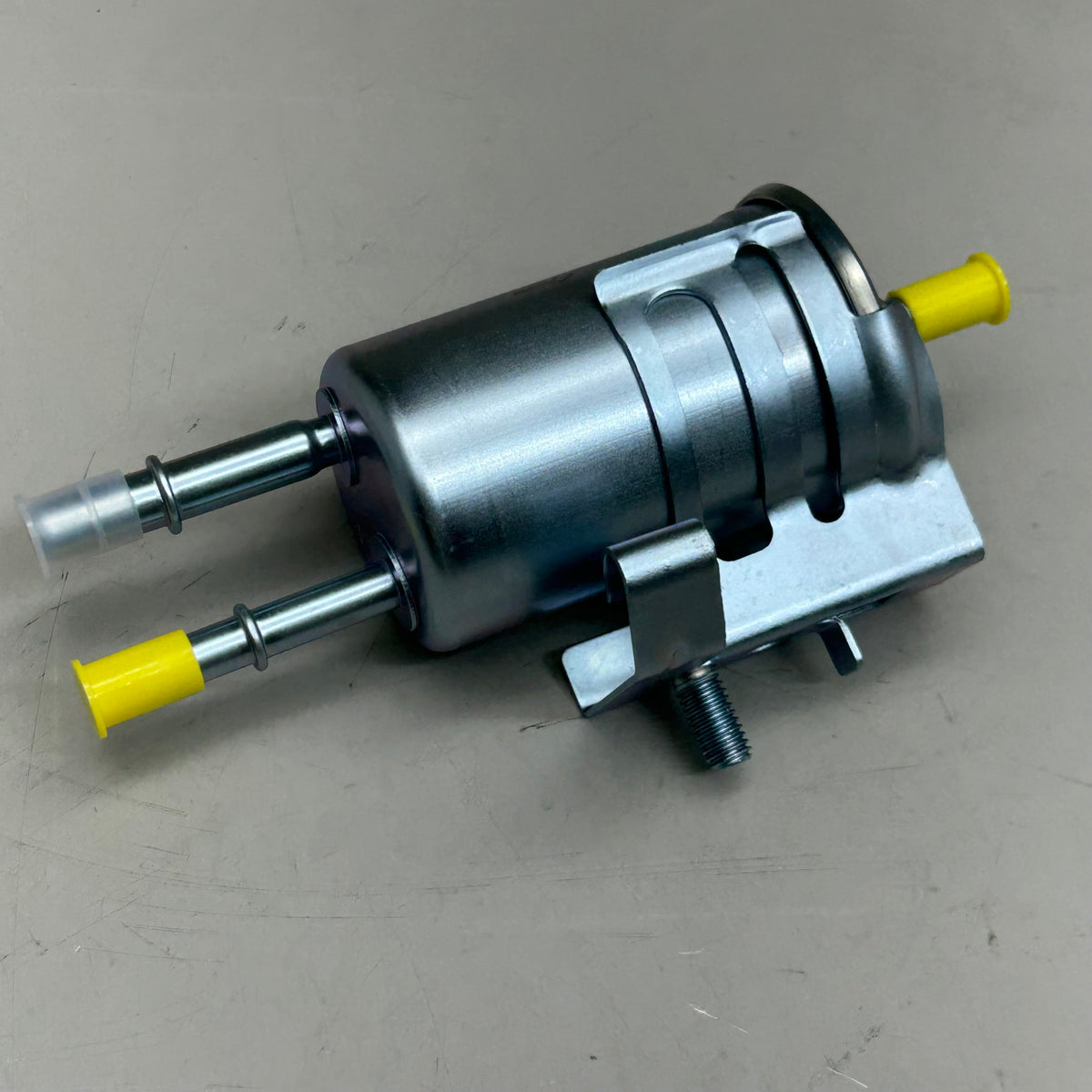 MAHLE Fuel Filter Replacement Part For Mazda & Ford KLH 868