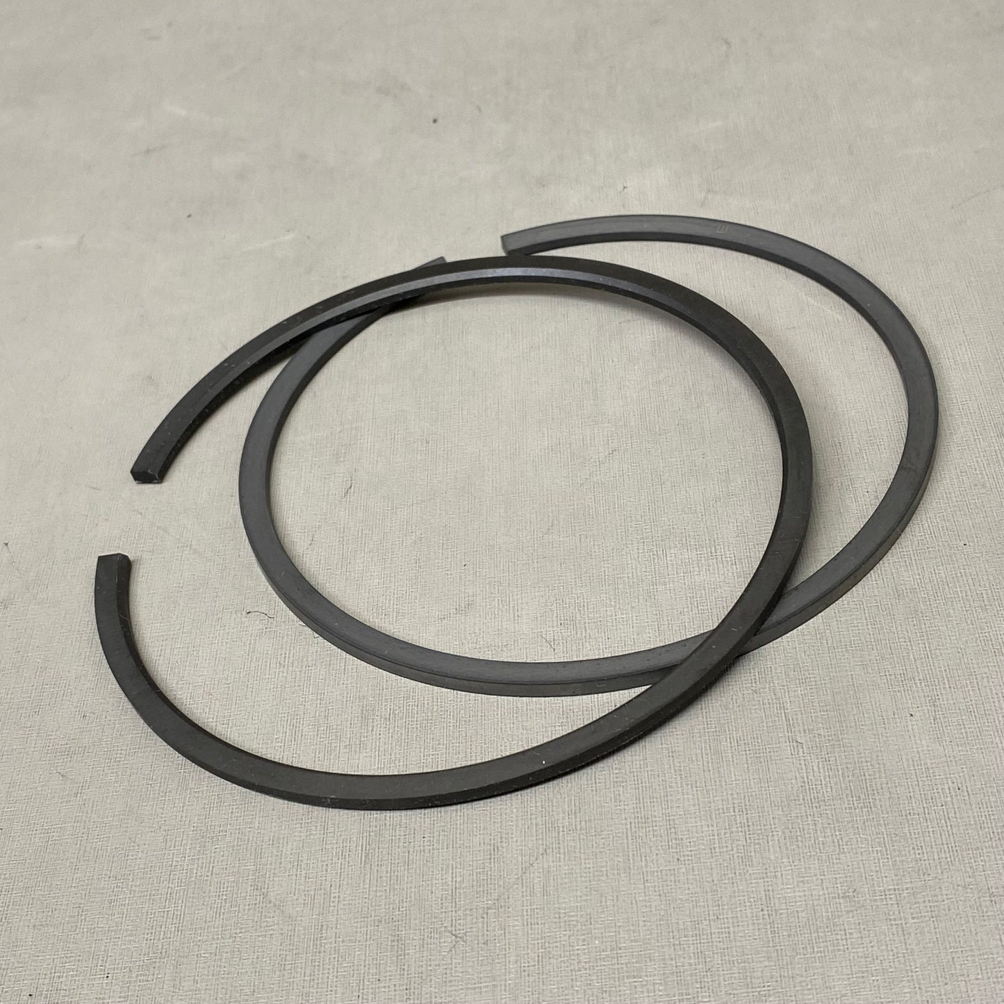 MAHLE Cummins Piston W/Rings Replacement For Ram 225-3732