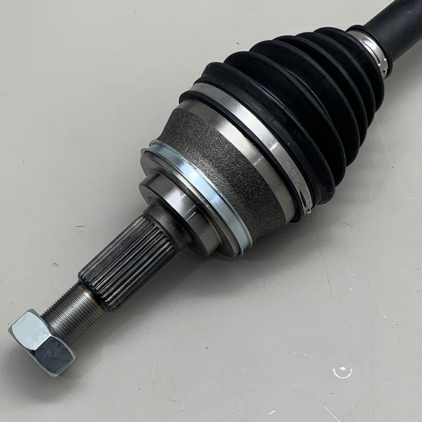NAPA CV Drive Axle Grooved 30 Spline 22.56" for Nissan Murano 2003-07 94-5075