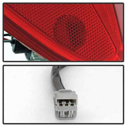 SPYDER xTune 16-17 Chevrolet Cruze OEM Tail Light - OEM Outer Left (ALT-JH-CCRZ17-OE-OL) 9942358