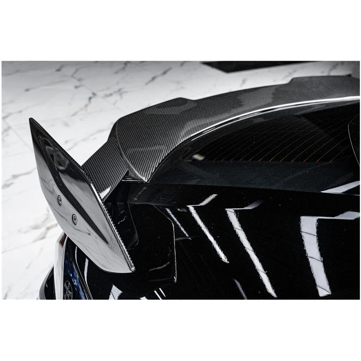 IMP Style Dry Carbon Fiber Wide Body Aero Kit for Lamborghini Urus