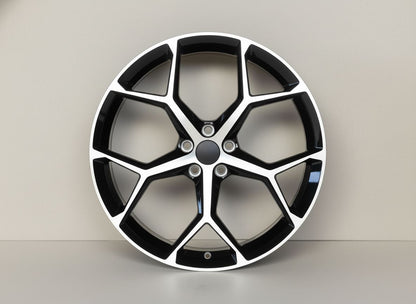 AU16 20x9 5x112 +32 66.6 Black Machined Face