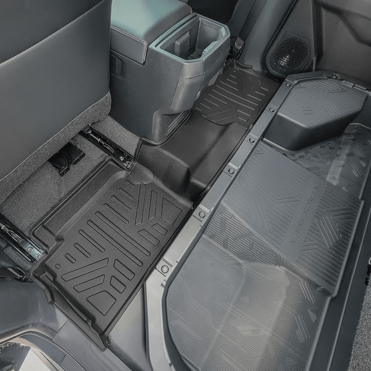 2024-2026 Toyota Tacoma Manual Floor Liners|Double Cab Models|SMARTLINER