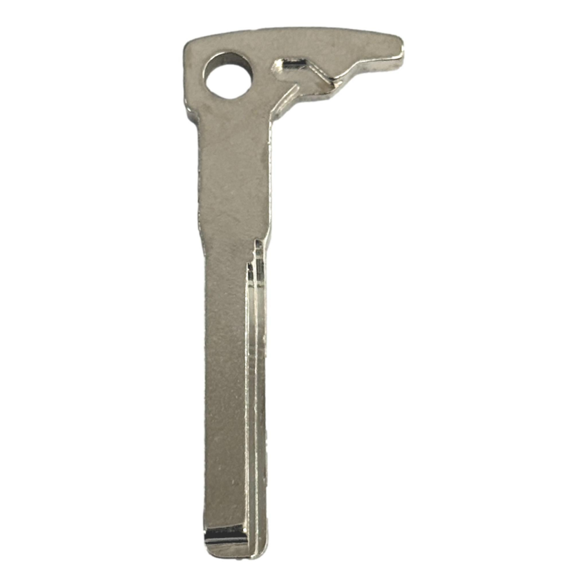 Mercedes Emergency Key Blade Replacement For IYZ-3312 (Aftermarket Casing) | Aftermarket