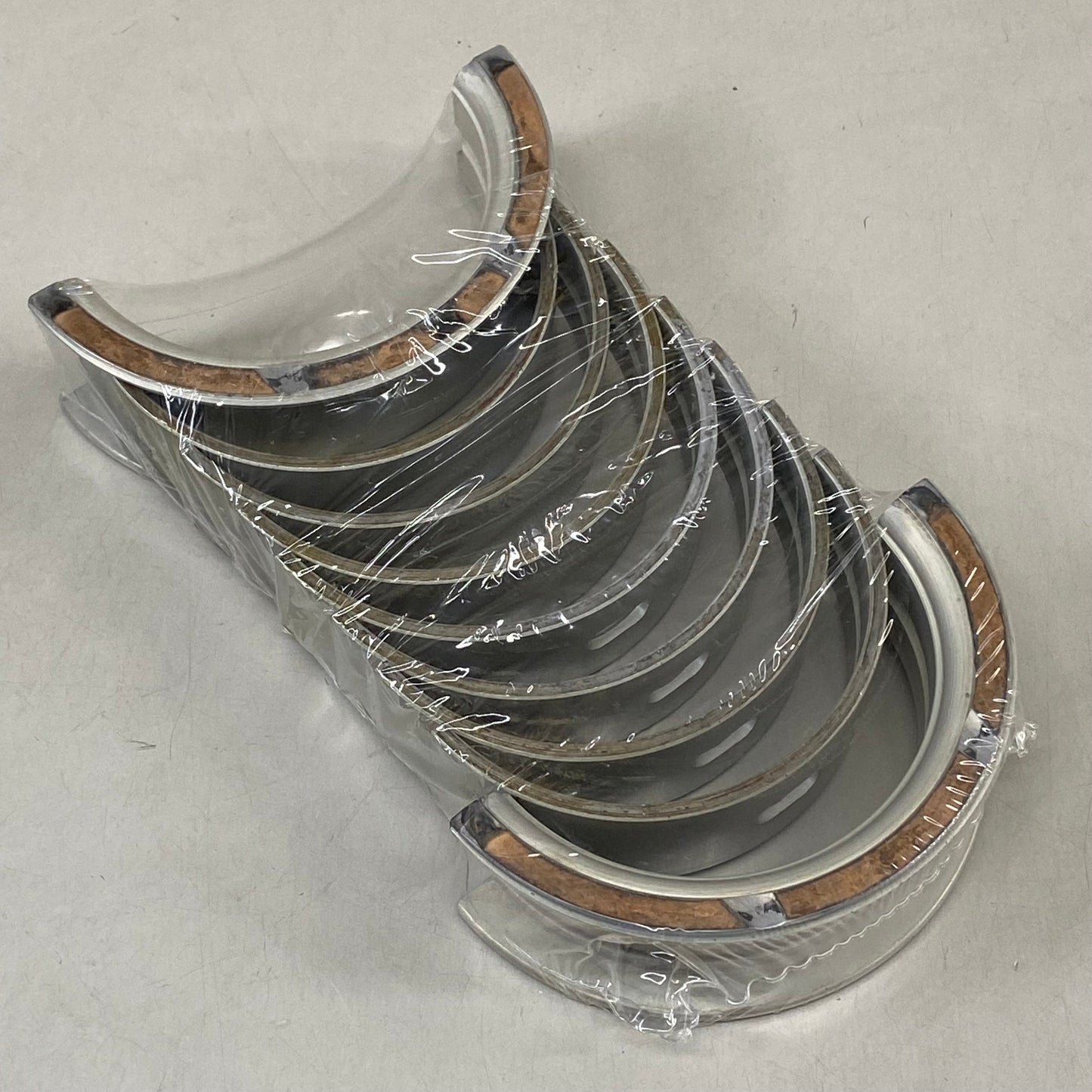 MAHLE (9 Pieces, 1 Box) Clevite Main Bearing Set For Chrysler, Dodge & Plymouth MS-2324P-20
