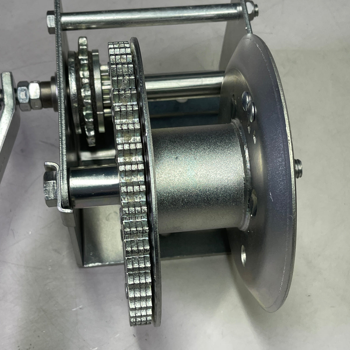 FULTON Automatic Brake Hand Winch, 1500-Lb. Load Capacity 143101