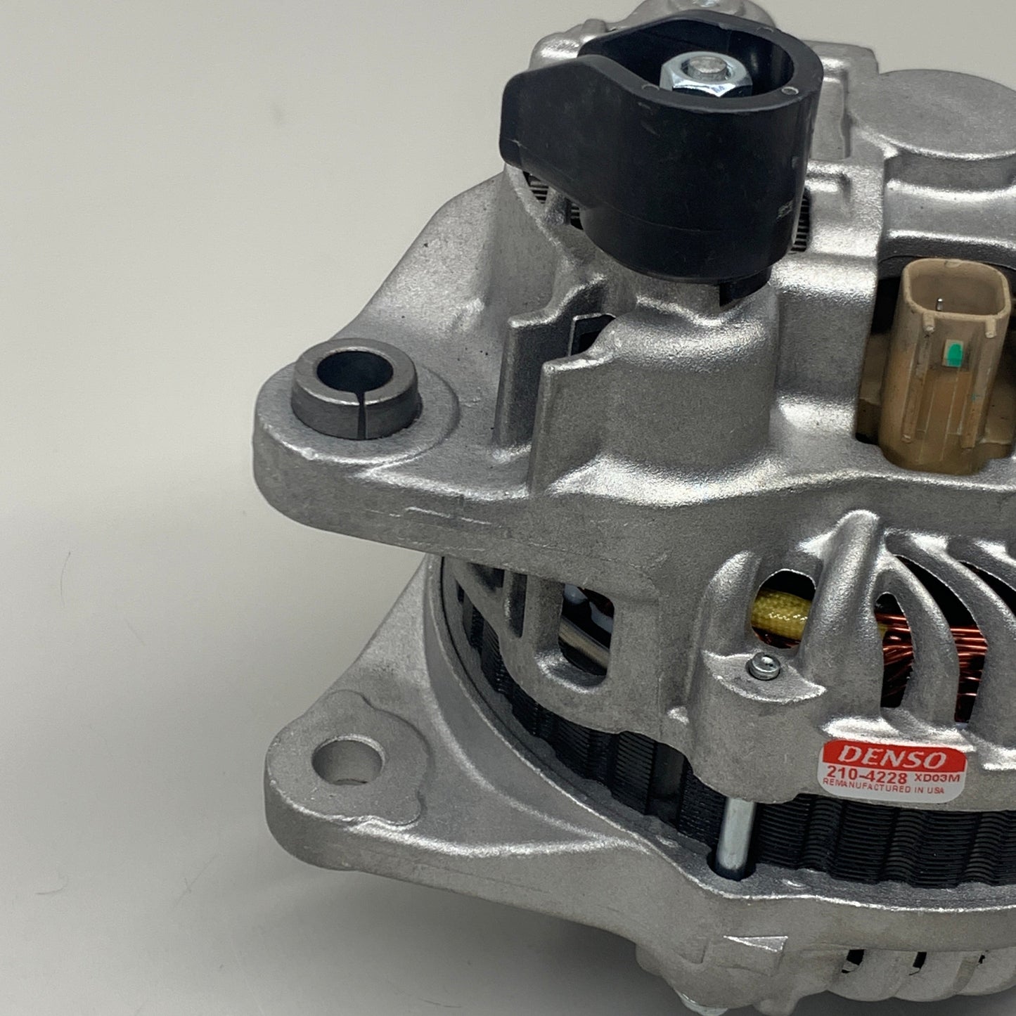 DENSO Alternator XD03M 210-4228 (Remanufactured)
